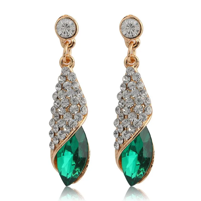 4 Colors Girls Vintage Fashion Acrylic tassel Earrings