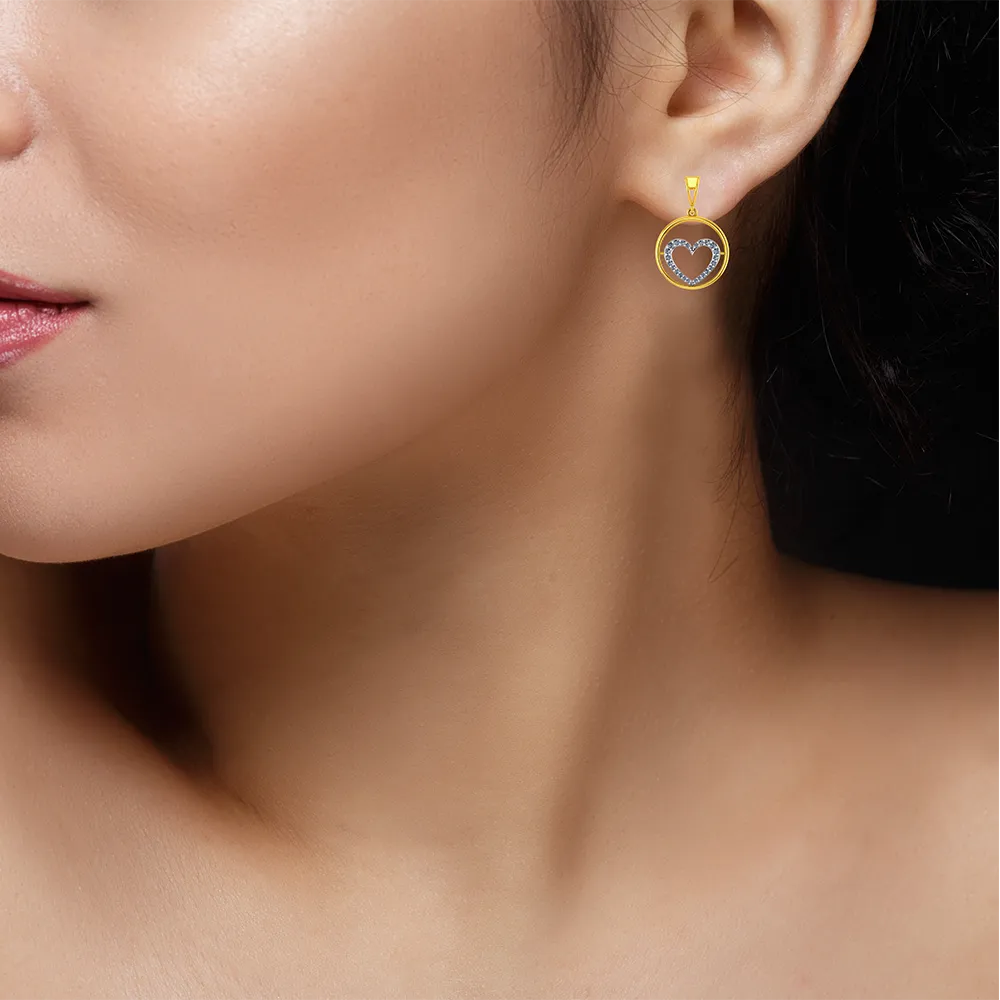 Beautiful 18k Diamond Circular Earrings With A Heart Shape Design In It